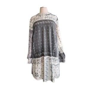 Perfect Peach Long Sleeve Paisley Dress Mini Womens L NWT Bandana Pockets USA